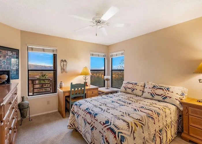 Apartment Stunning Views Of Ventana Canyon, Mountains And Lights!