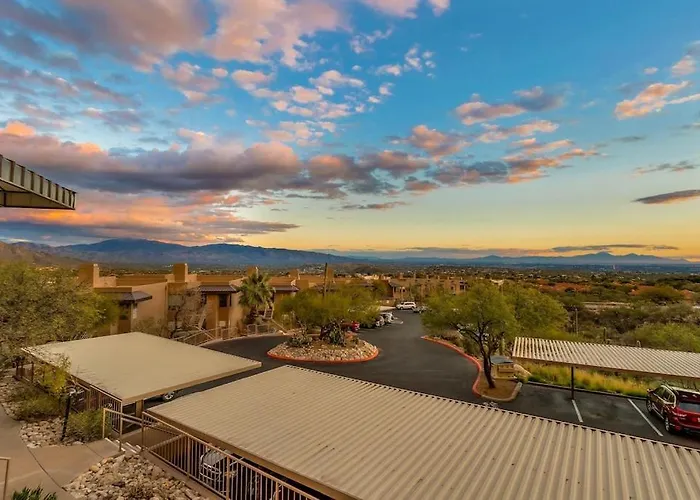Stunning Views Of Ventana Canyon, Mountains And Lights! Apartment *