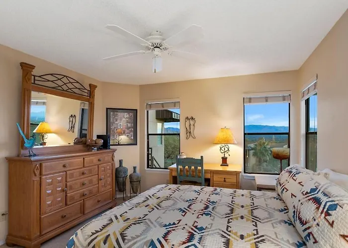 Stunning Views Of Ventana Canyon, Mountains And Lights! Tucson