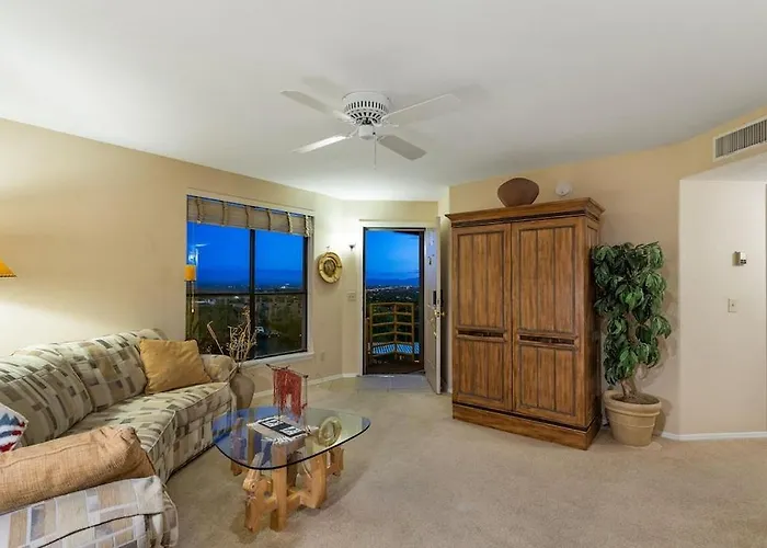 Stunning Views Of Ventana Canyon, Mountains And Lights! Apartment Tucson