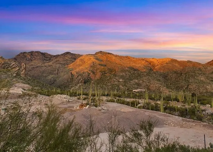 Stunning Views Of Ventana Canyon, Mountains And Lights! *