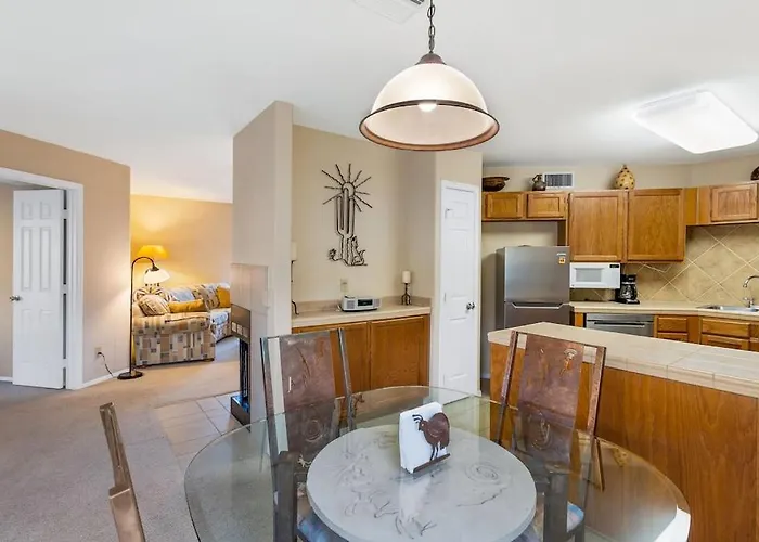 Stunning Views Of Ventana Canyon, Mountains And Lights! *