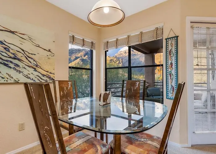 Stunning Views Of Ventana Canyon, Mountains And Lights!