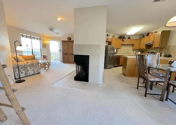 Stunning Views Of Ventana Canyon, Mountains And Lights! Apartment Tucson