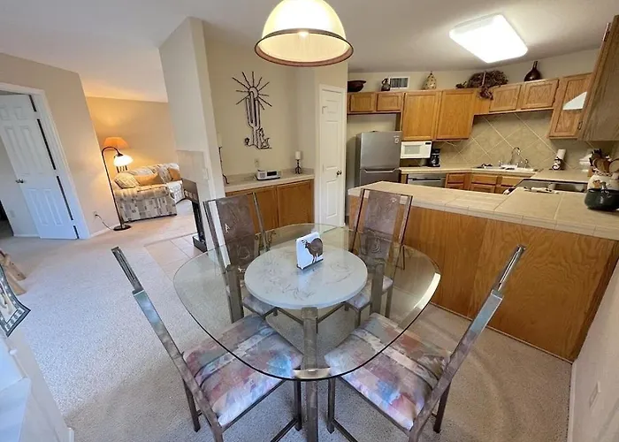 Stunning Views Of Ventana Canyon, Mountains And Lights! *