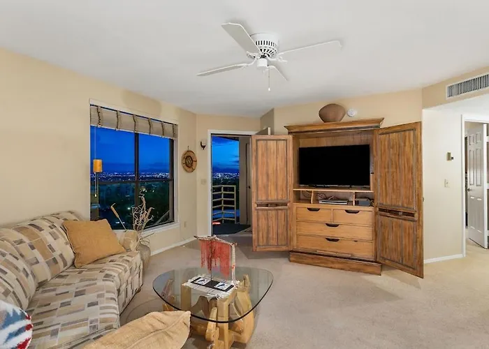 Apartment Stunning Views Of Ventana Canyon, Mountains And Lights! *