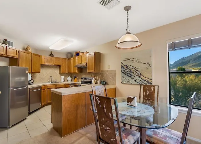 Stunning Views Of Ventana Canyon, Mountains And Lights! Apartment Tucson
